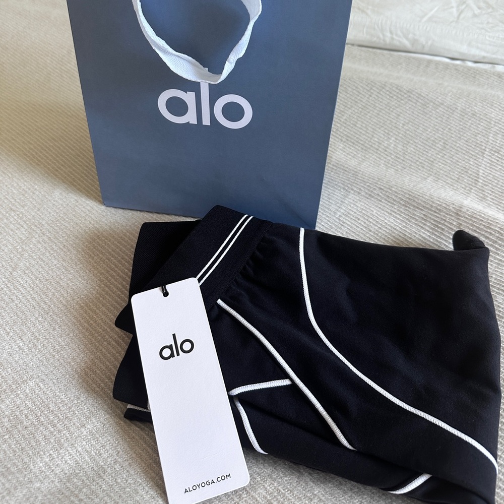Alo Airbrush High-Waist Heart Throb Legging XS